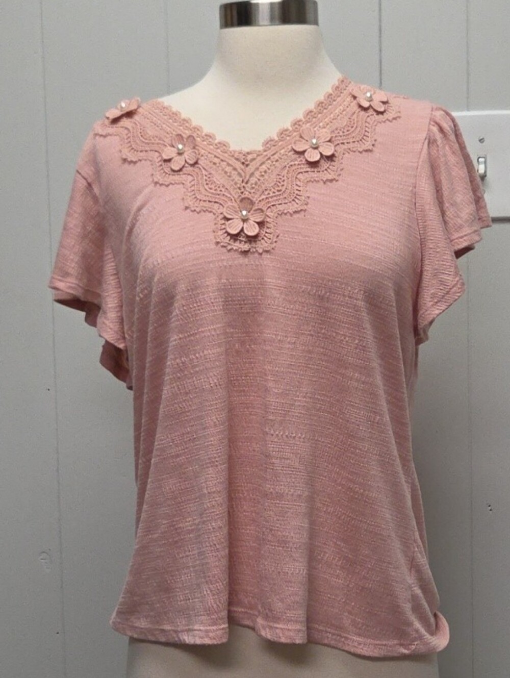 Love Scarlet Womans Dusty Rose Floral Lace V-neck Blouse Top Medium